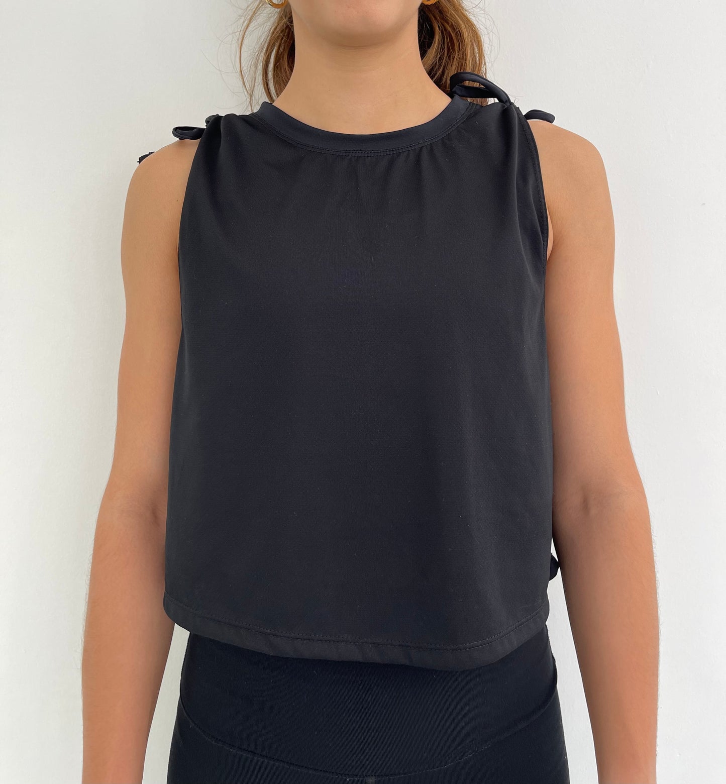 strap t shirt