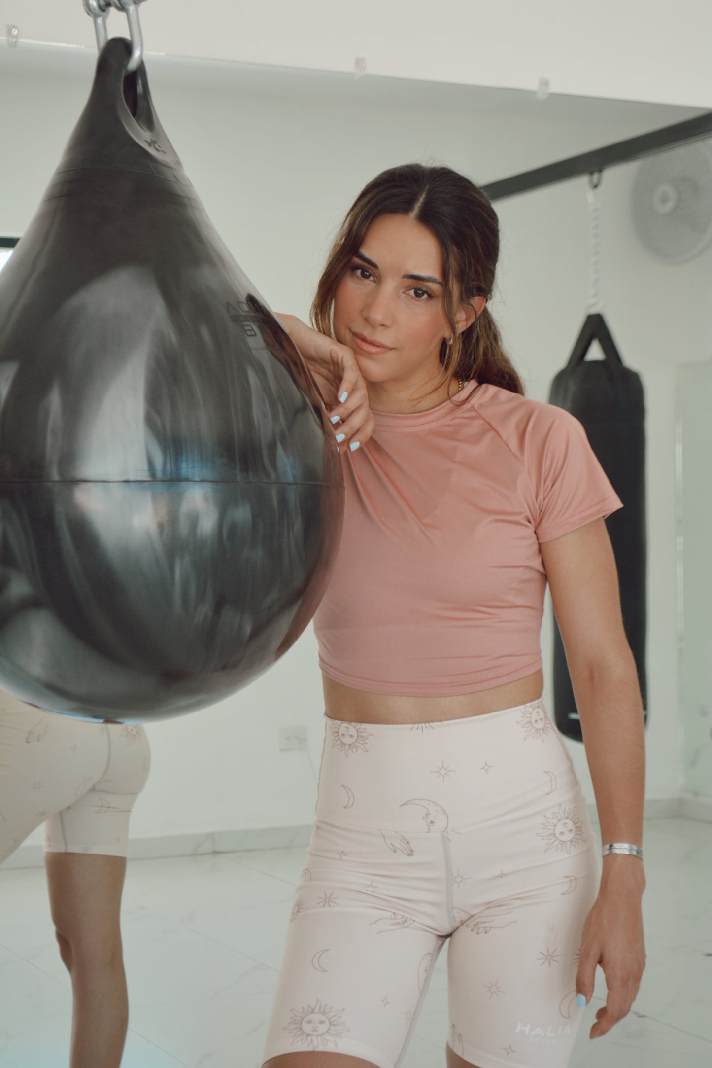 Crop top manga corta rosa
